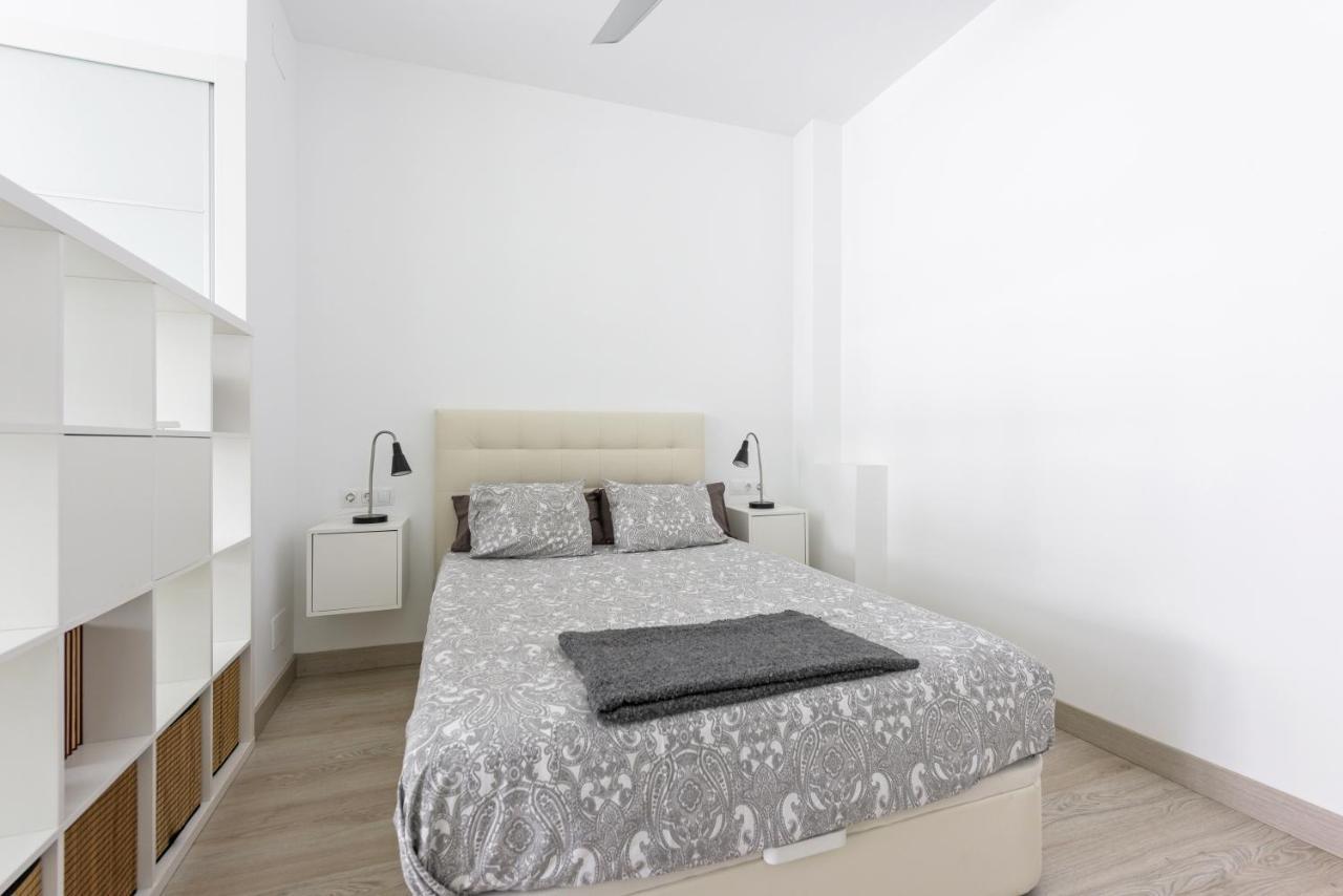 Charming Loft A Appartement Málaga Buitenkant foto